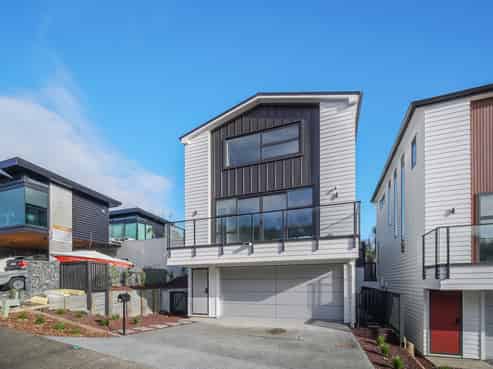 12 Pleasant Way, Gulf Harbour