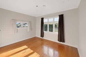 53A Karina Terrace, Roslyn