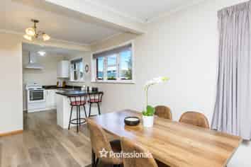 53 Totara Park Road, Clouston Park