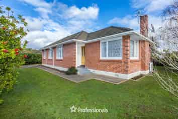 53 Totara Park Road, Clouston Park