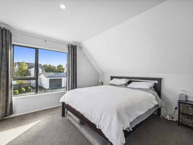 7 Abbey Way, Rangatira Park