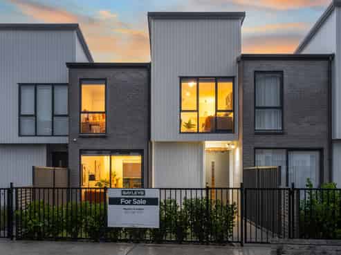 6 Tokitoki Way, Porirua