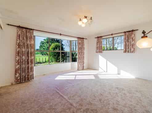 206 Ridge Road Central, Pahiatua