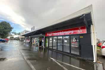 High Profile Rosebank Road Retail