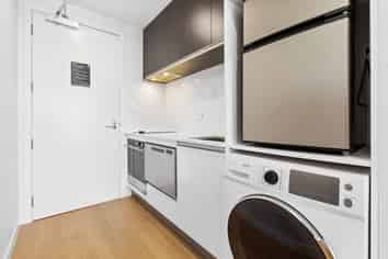 207/74 Anzac Street, Takapuna