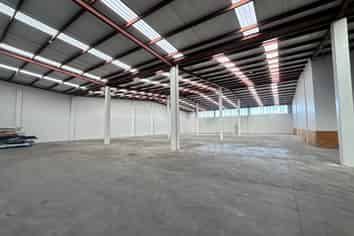 1,437M² HIGH STUD WAREHOUSE
