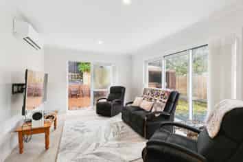 137A Wellington Road, Wainuiomata
