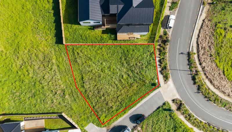 32 Awanui Road, Red Beach
