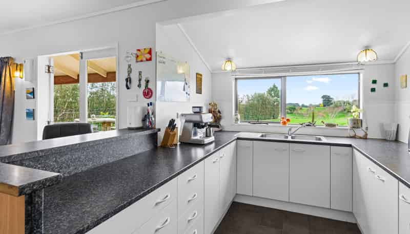 101 Forest Lakes Road, Otaki
