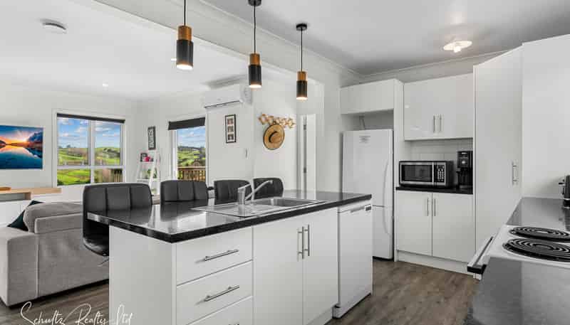 194 Heatley Road, Maungaturoto