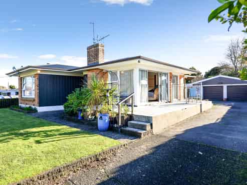 20 Macmurdo Avenue, Glenview