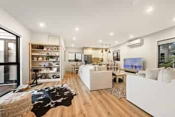 3B  Agathis Avenue, Mairangi Bay