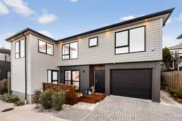 3B  Agathis Avenue, Mairangi Bay