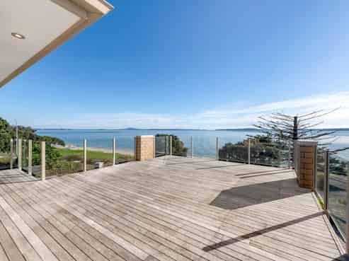 7 Omana Beach Road, Maraetai