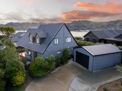 44 James Drive, Diamond Harbour