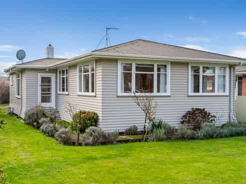 212 High Street, Blenheim