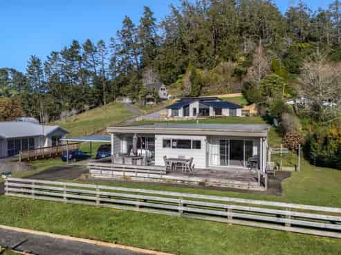 10 Moore Street, Waihi