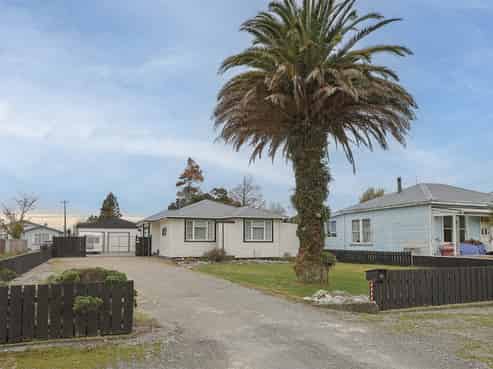 55 Wakefield Street, Westport