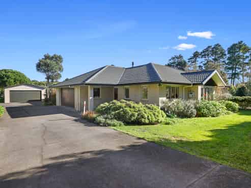 200 Cowling Road, Hurdon