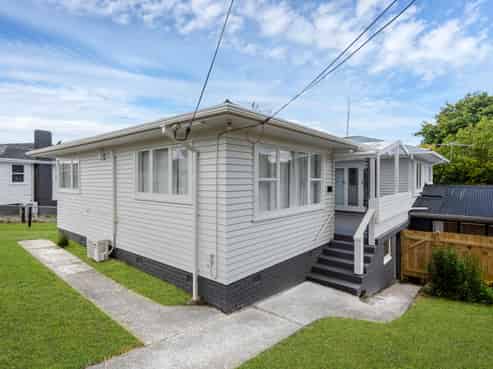 10 Mildmay Road, Henderson