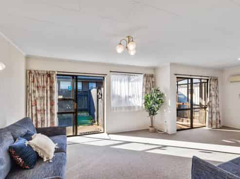 112A Winchester Street, Levin