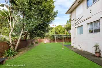 2/84 Rintoul Street, Newtown