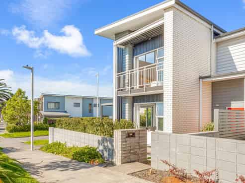 61 Buckley Avenue, Hobsonville