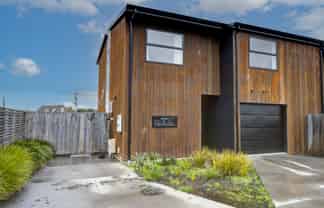 2/3 Elmira Avenue, Chartwell