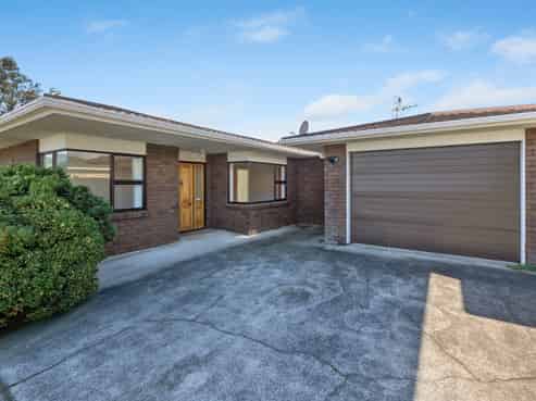 1/17 Whiteley Street, Moturoa