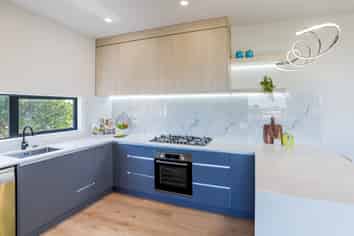 858C East Coast Road, Pinehill