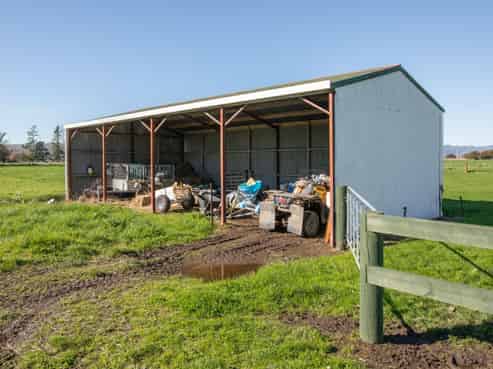 649 Wani Road, Netherton