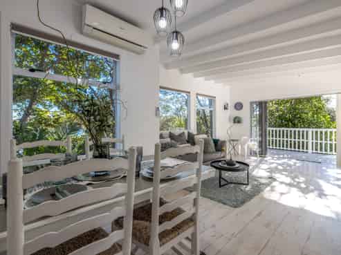 72 Wharf Road, Ostend