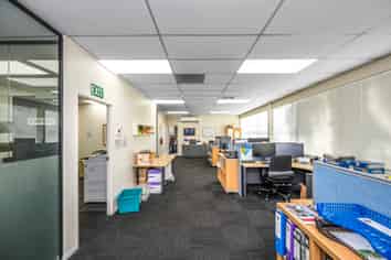 151 sqm High Profile Office