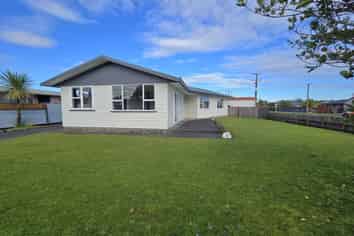 221 Park Street, Hokitika