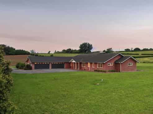 379a Aka Aka Road, Puni