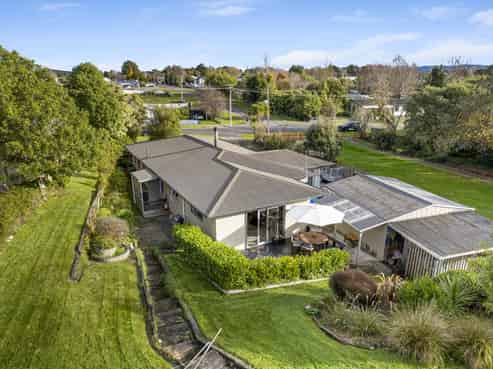 32 Tararua Street, Pahiatua