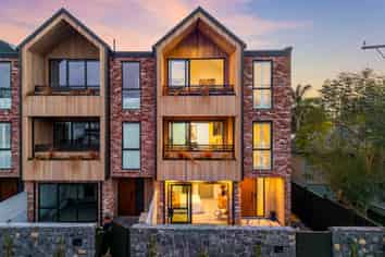 4/282 Point Chevalier Road, Point Chevalier