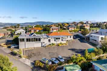 140 Highcliff Road, Shiel Hill