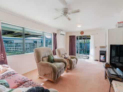 13 Plymouth Place, Fairview Downs