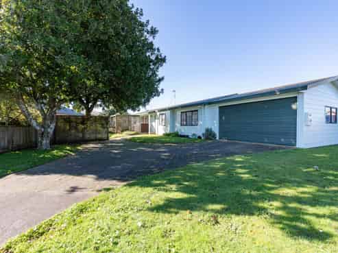 13 Plymouth Place, Fairview Downs