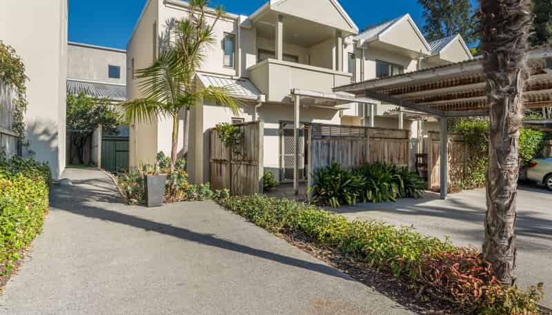73A/21 Hunters Park Drive, Three Kings