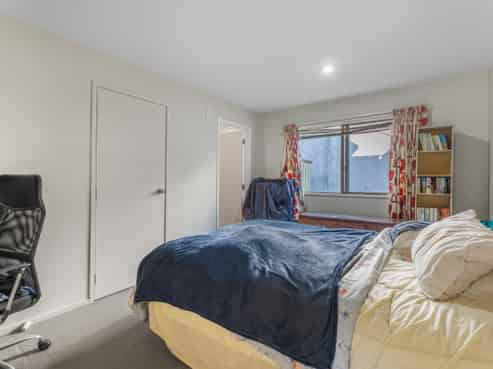 73A/21 Hunters Park Drive, Three Kings