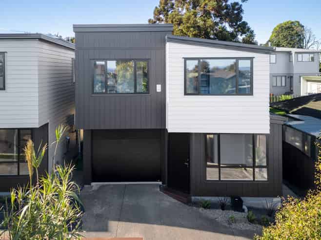 24F Roberts Road, Glenfield
