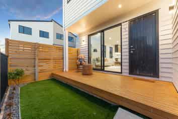 3/16 Binsted Road, New Lynn