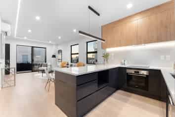 3/16 Binsted Road, New Lynn