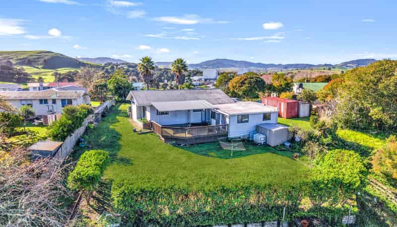 8 Doctors Hill Road, Maungaturoto