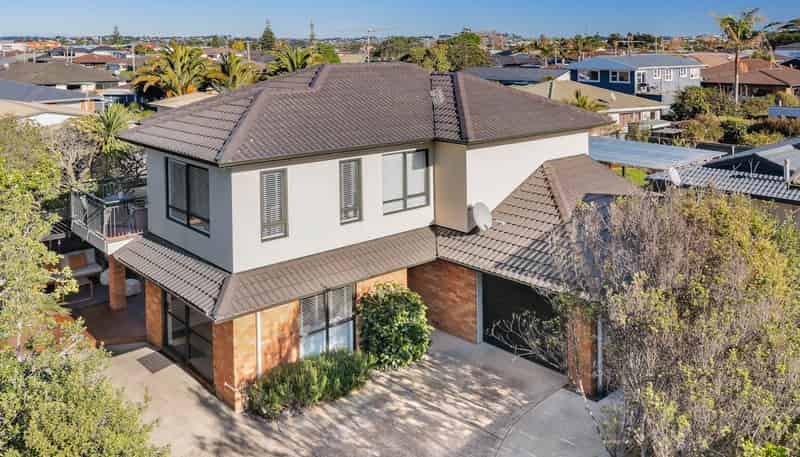 4A West Hoe Road, Orewa
