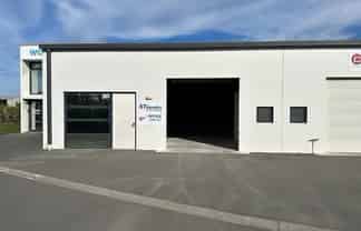 185m2 Warehouse Available for lease