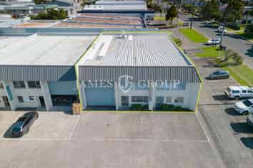 HIGH STUD WAREHOUSE - WEST AUCKLAND