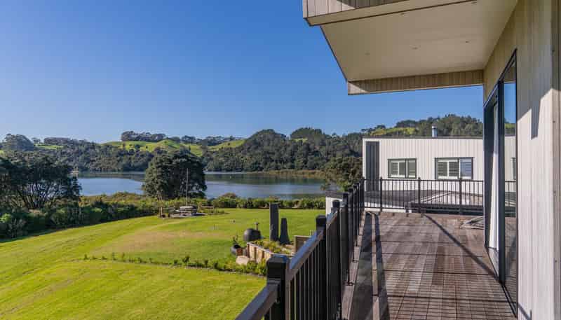 17 Fred Harsant Drive, Cooks Beach